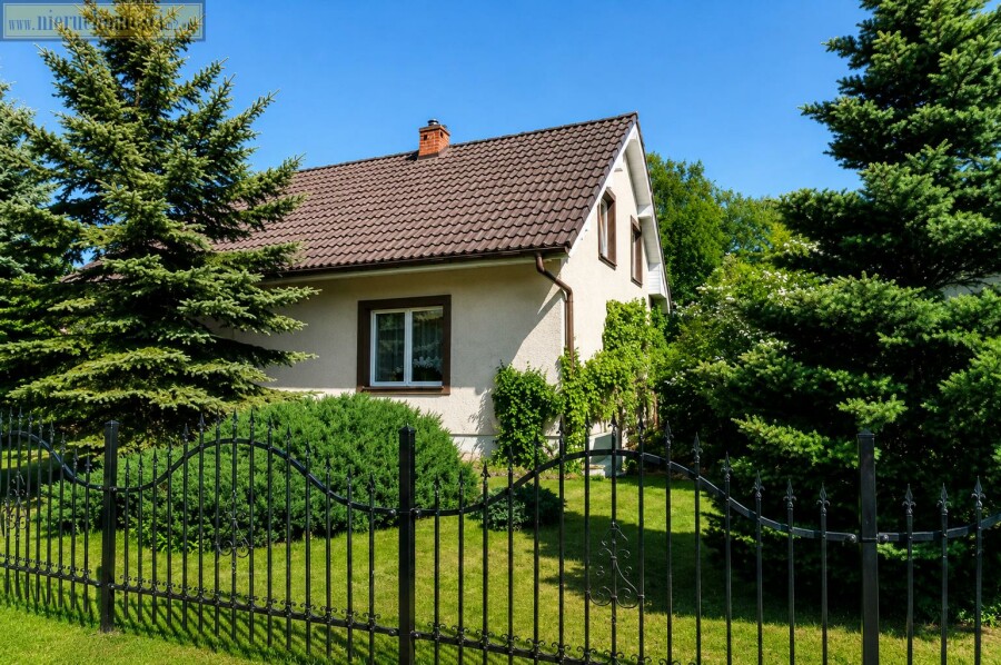 bytowski, Studzienice, Studzienice, Jeziorne, Dom na sprzedaż